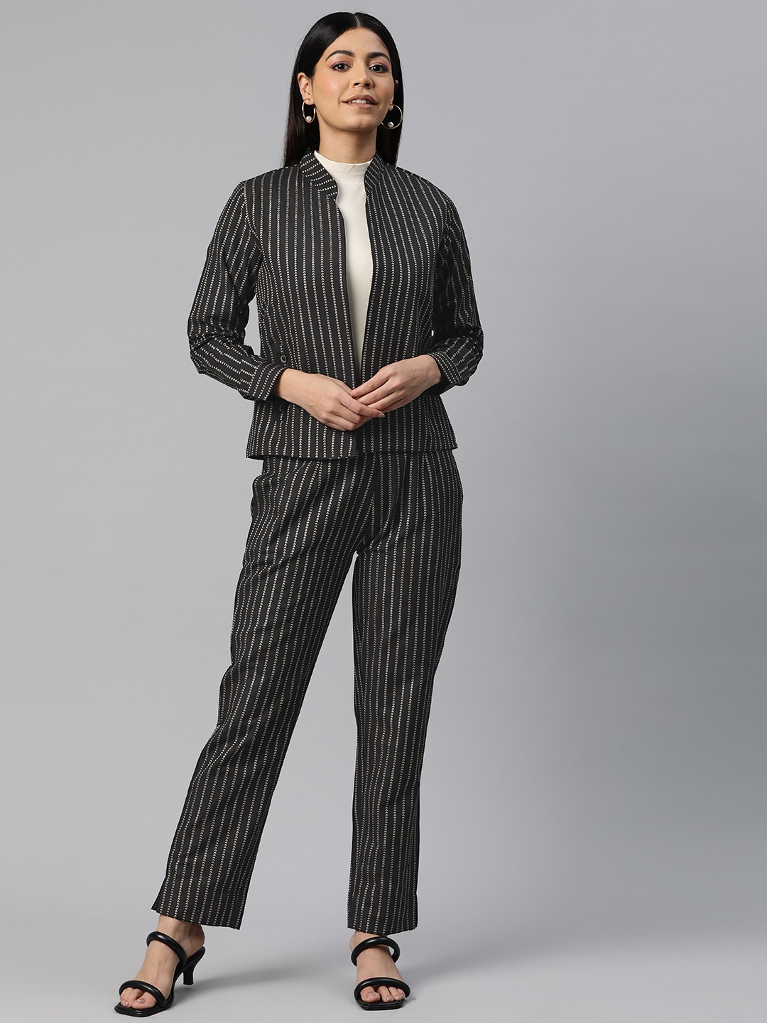 

Cottinfab Striped Two-Piece Formal Suit, Black