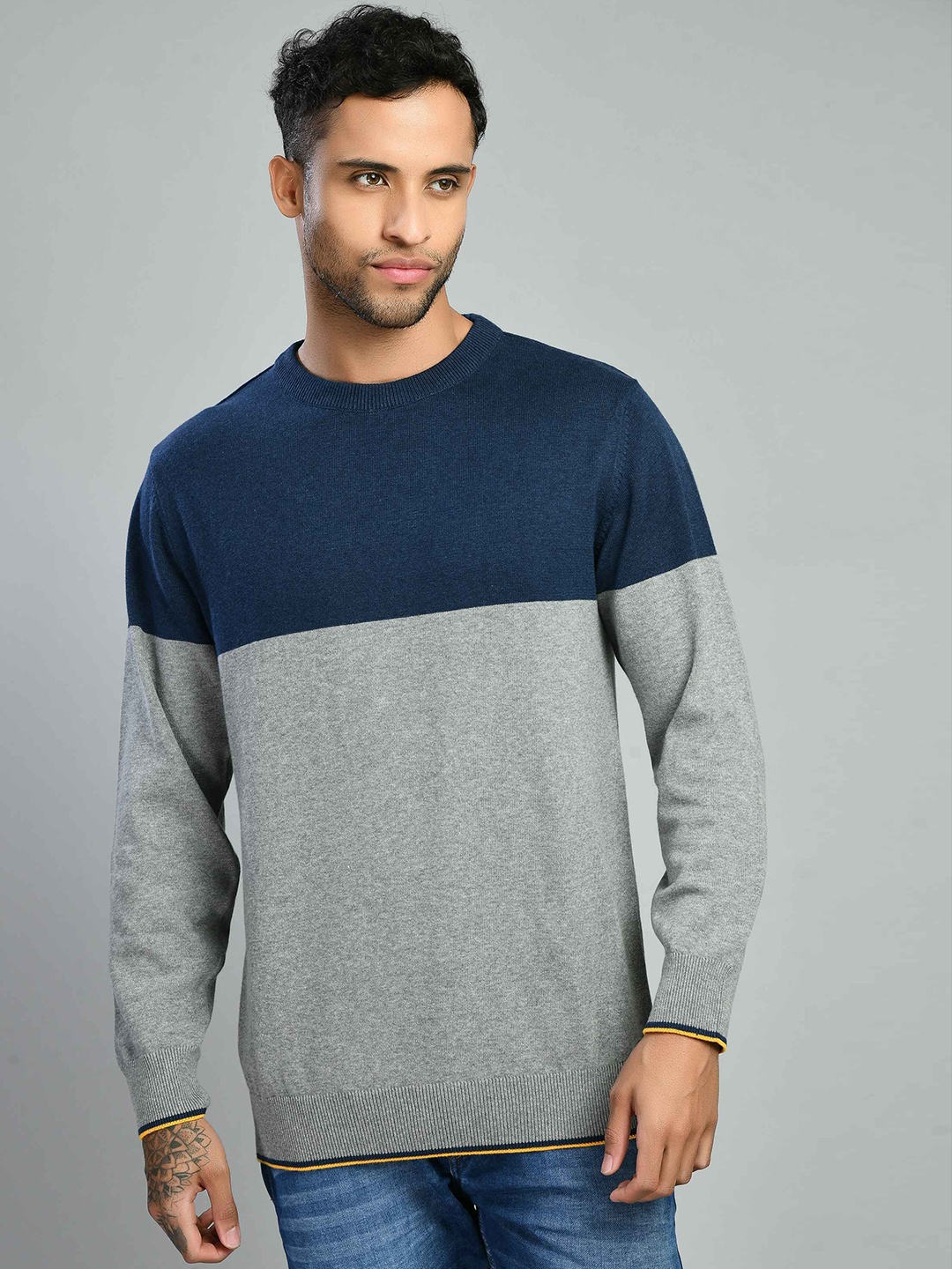 

SQUIREHOOD Colourblocked Round Neck Cotton Pullover, Grey