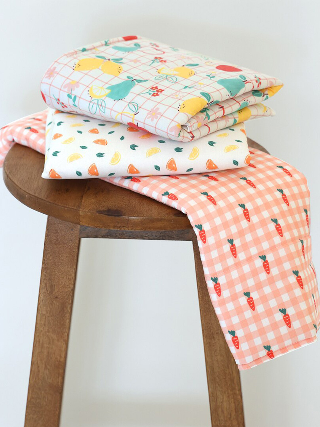 

TIDY SLEEP Pack Of 3 Printed Cotton Diaper Changing Mats, Multi