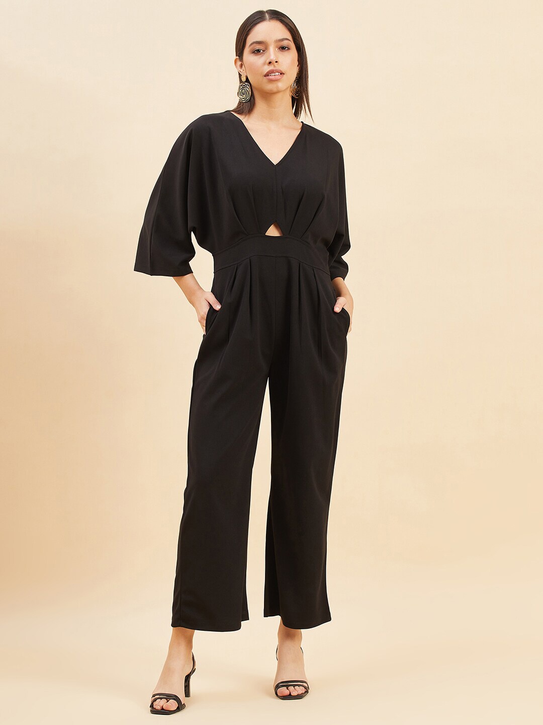 

PANIT Black V-Neck Cut Out Basic Jumpsuit