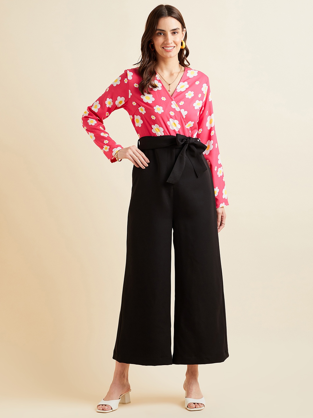 

PANIT Black & Pink Floral Printed V-Neck Waist Tie Up Basic Jumpsuit