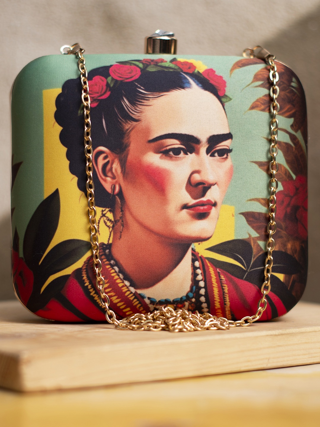 

ARTKLIM Printed Box Clutch, Green