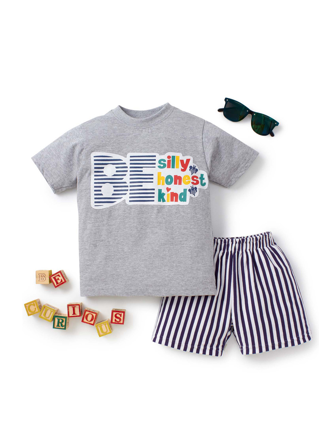 

Knit N Knot Boys Printed T-shirt with Shorts, Grey