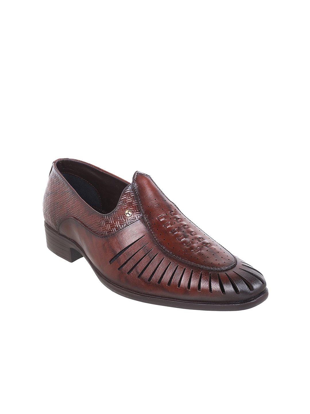 

Mochi Men Textured Leather Mojaris, Maroon