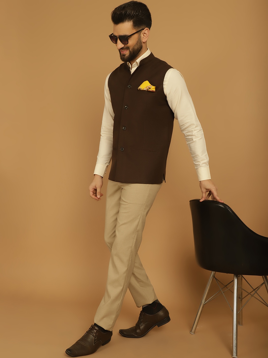 

even Mandarin Collar Woollen Nehru Jacket, Brown