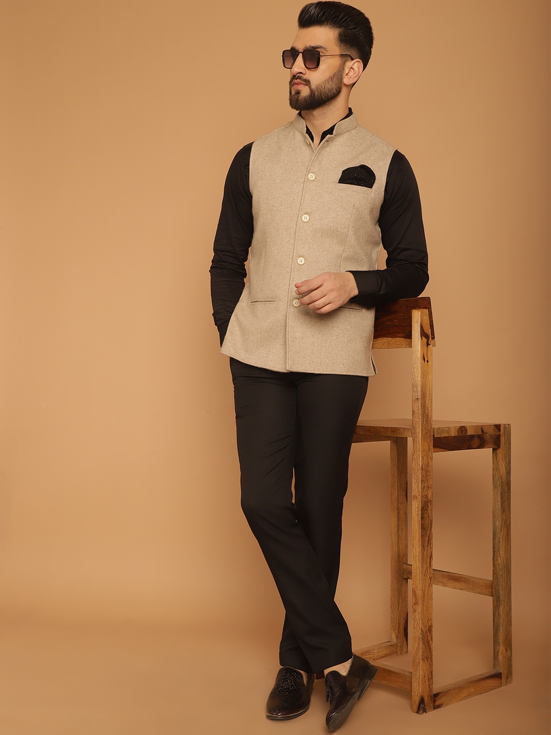 

even Mandarin Collar Pure Woollen Nehru Jackets, Beige