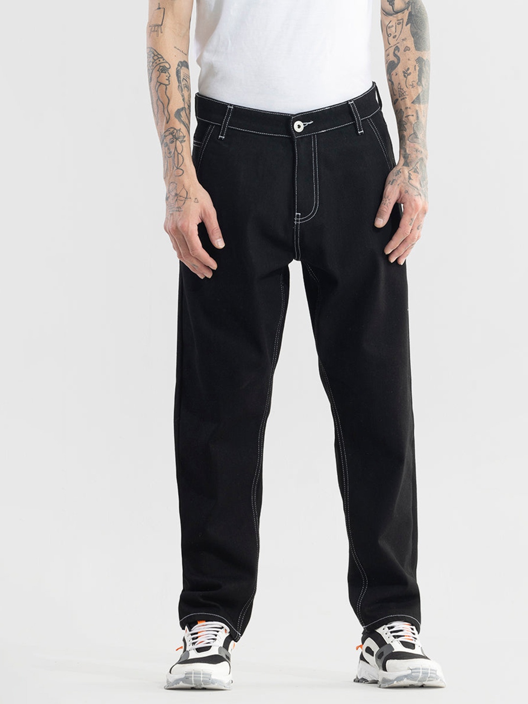 

Snitch Men Black Relaxed Fit Mid-Rise Clean Look Jeans