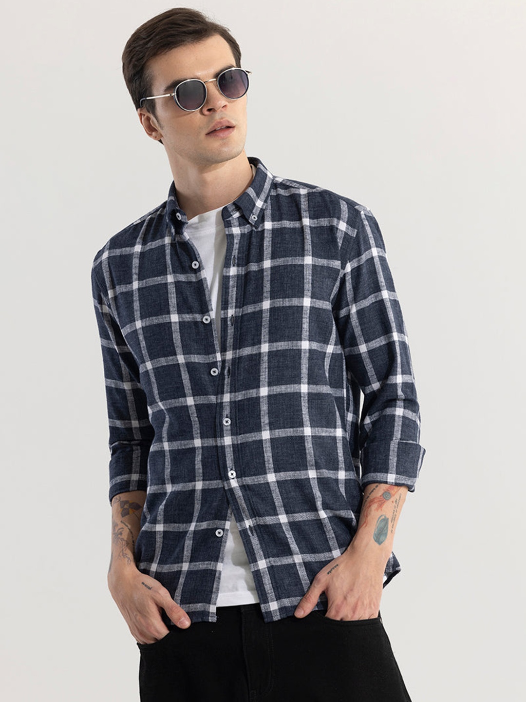 

Snitch spread collar Long Sleeves Classic Slim Fit Checked Casual Cotton Shirt, Navy blue