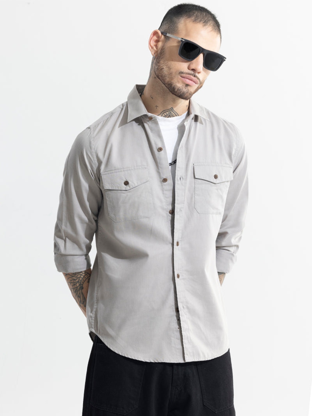 

Snitch Spread Collar Long Sleeves Classic Slim Fit Casual Cotton Shirt, Grey