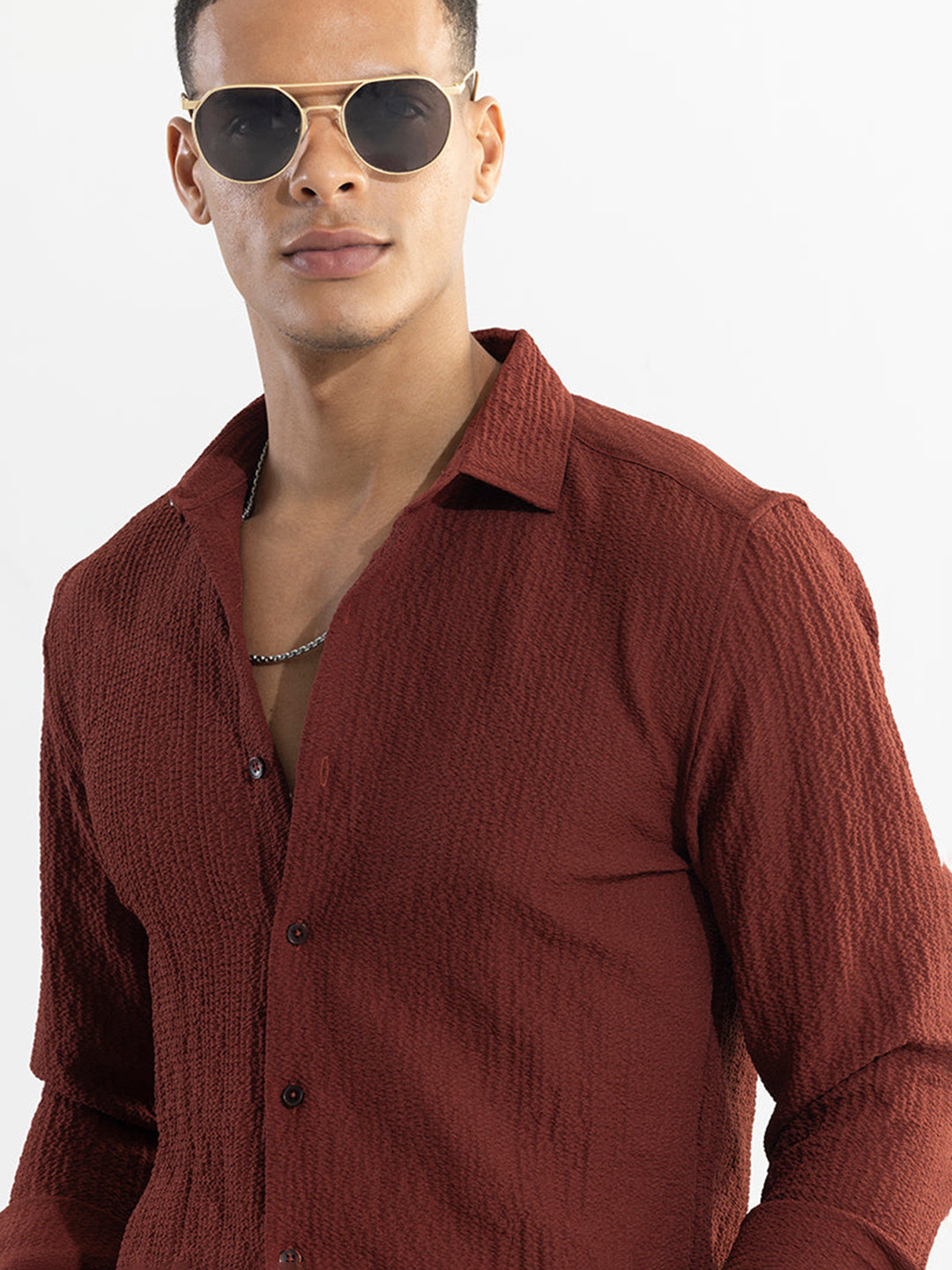 

Snitch Maroon Textured Classic Slim Fit Printed Casual Shirt