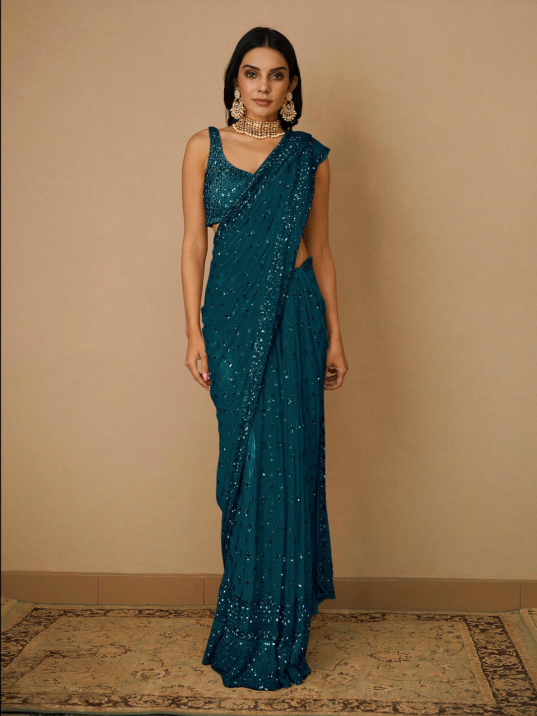 

Angroop Woven Design Embellished Sequinned Net Saree, Teal