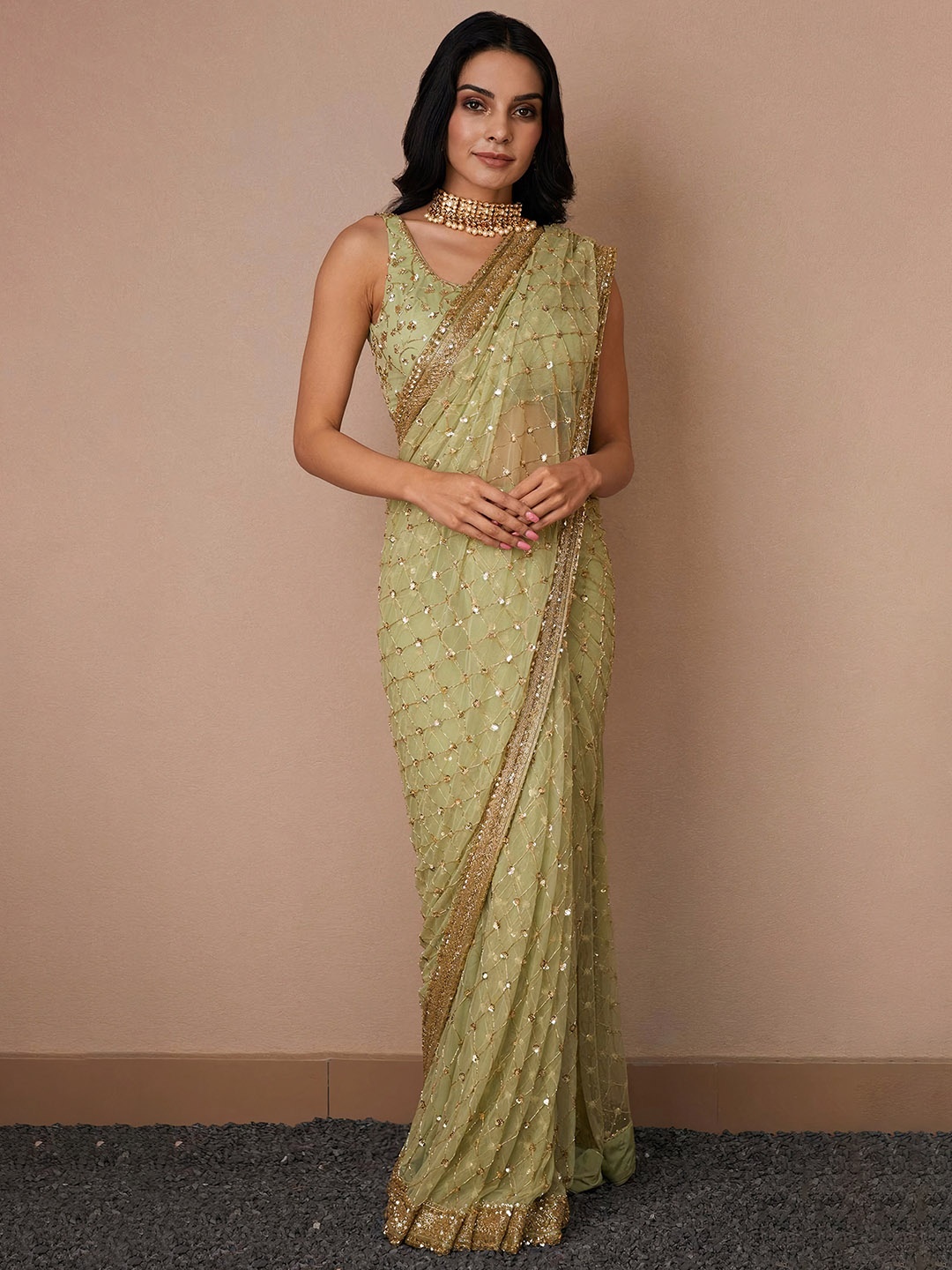 

Angroop Woven Design Embellished Sequinned Net Saree, Green