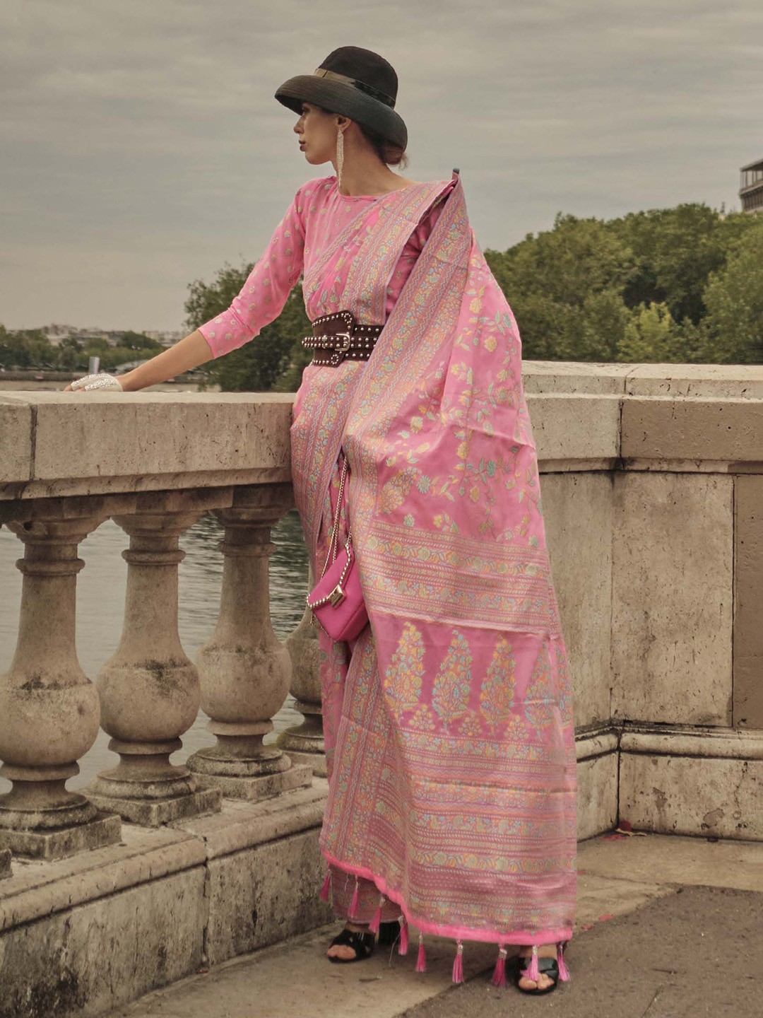 

Mitera Ethnic Motifs Woven Design Zari Organza Saree, Pink