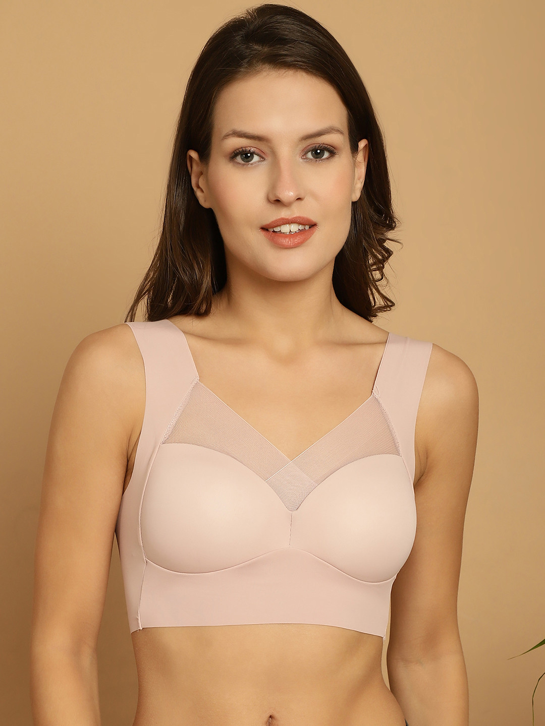 

Friskers Full Coverage Medium Support All Day Comfort Super Support Workout Bra, Coral