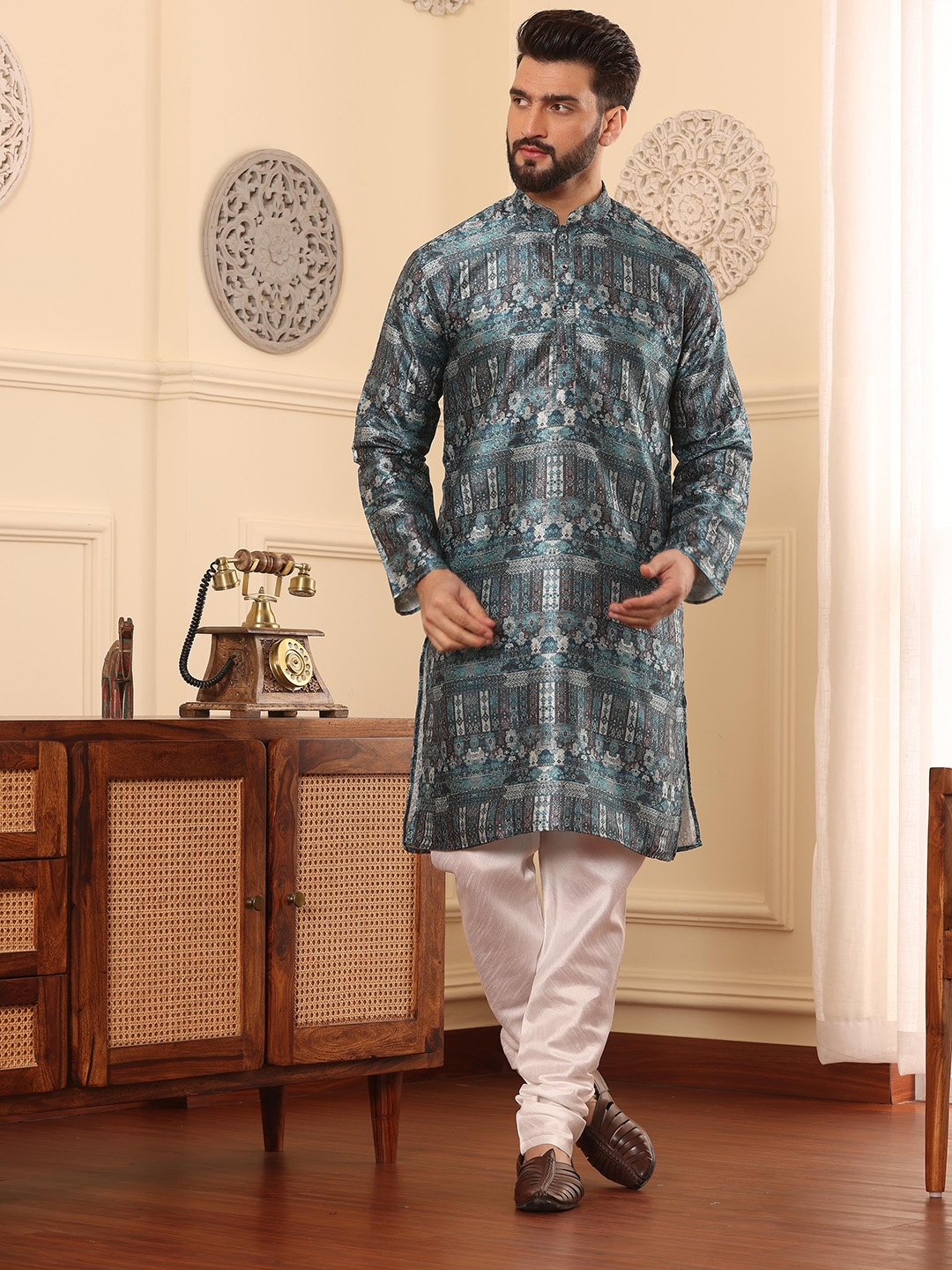 

Armaan Ethnic Ethnic Motifs Printed Pure Silk Kurta With Churidar, Blue