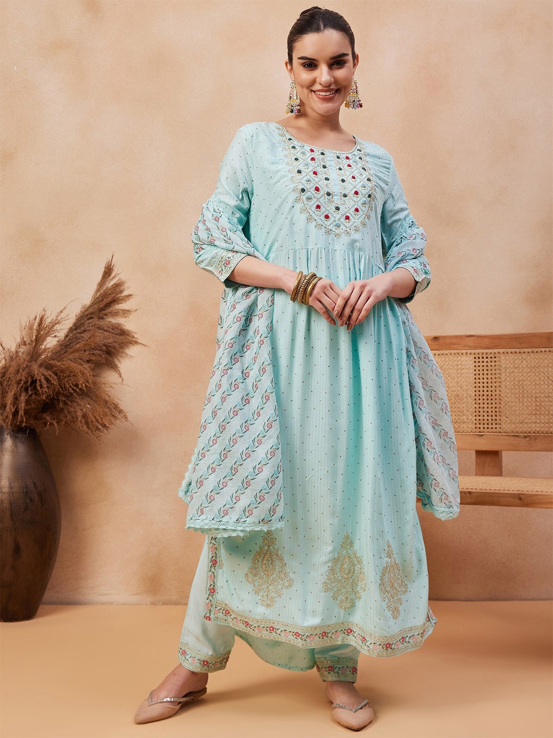 

Anouk Ethnic Motifs Embroidered Regular Thread Work Kurta with Trousers & Dupatta, Turquoise blue