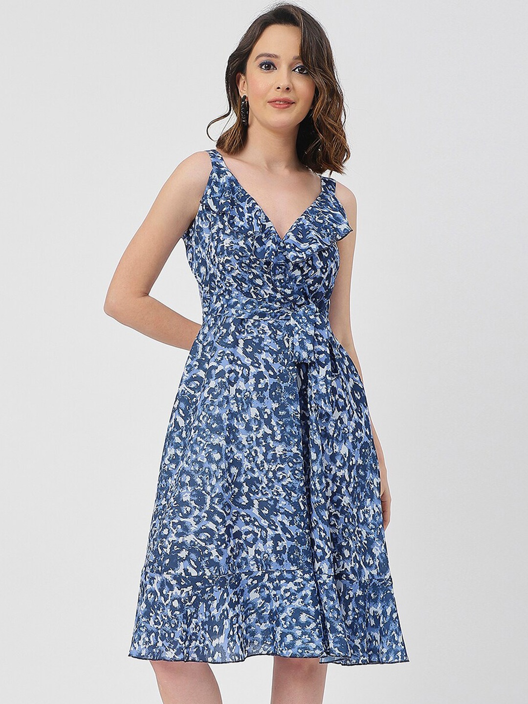 

Moomaya Floral Print Sleeveless V Neck Fit And Flare Dress, Blue