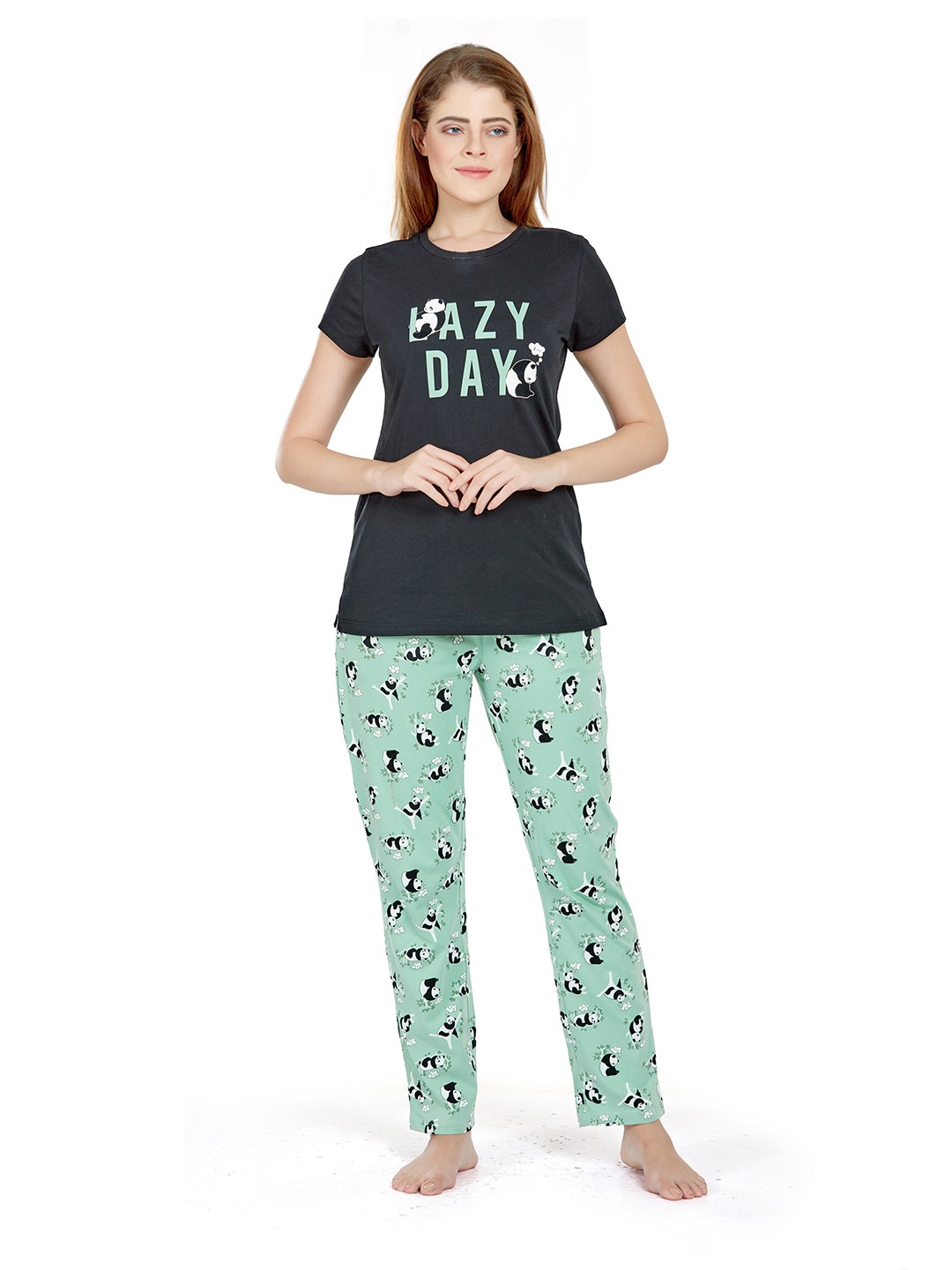 

MAYSIXTY Typography Printed Pure Cotton Night suit, Black
