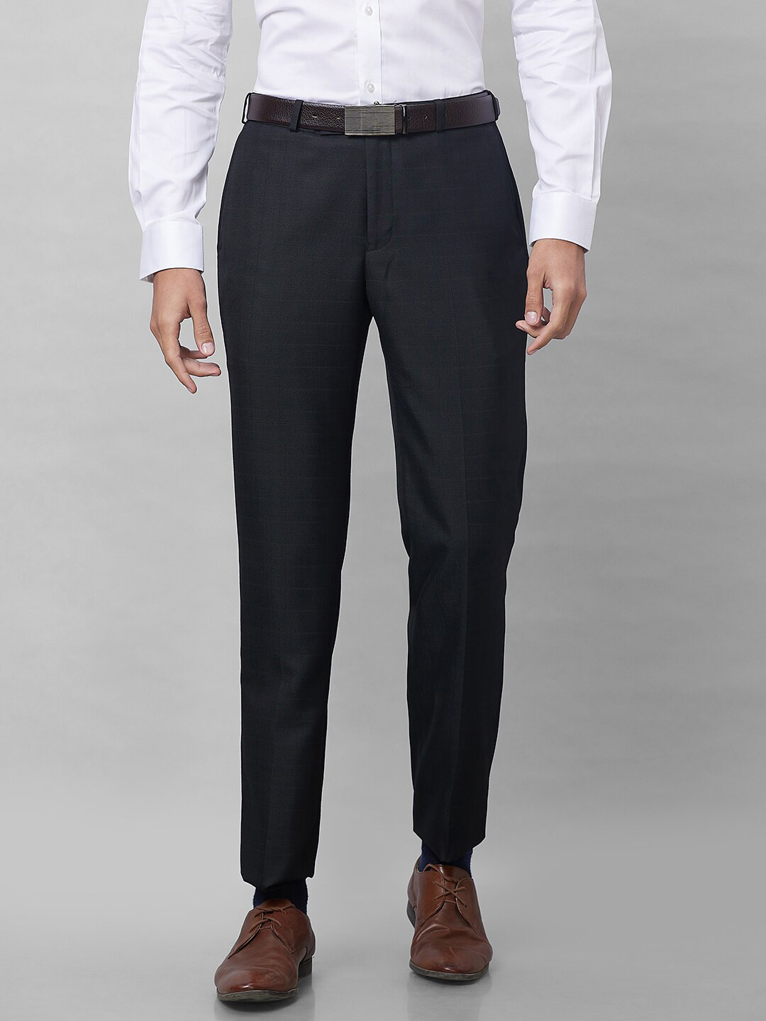 

Park Avenue Men Checked Formal Trousers, Black
