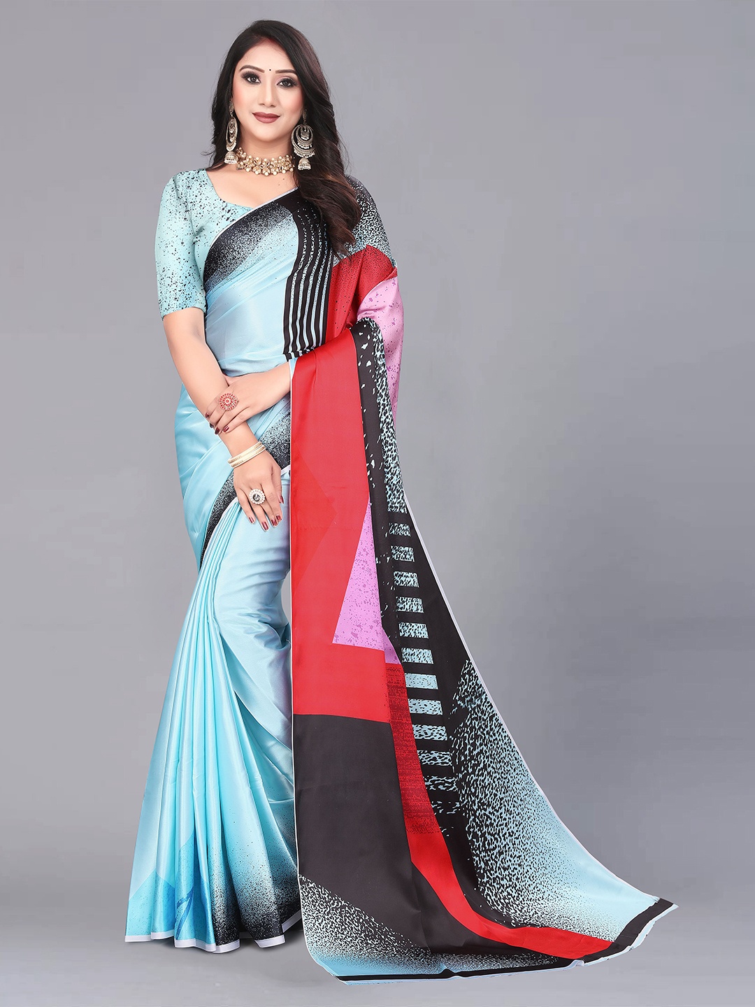 

NIWAA Geometric Printed Satin Saree, Blue