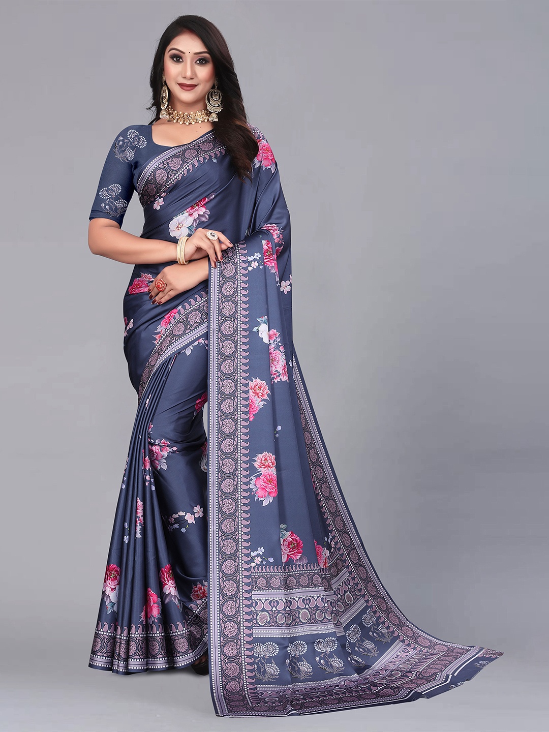 

NIWAA Floral Printed Satin Saree, Purple