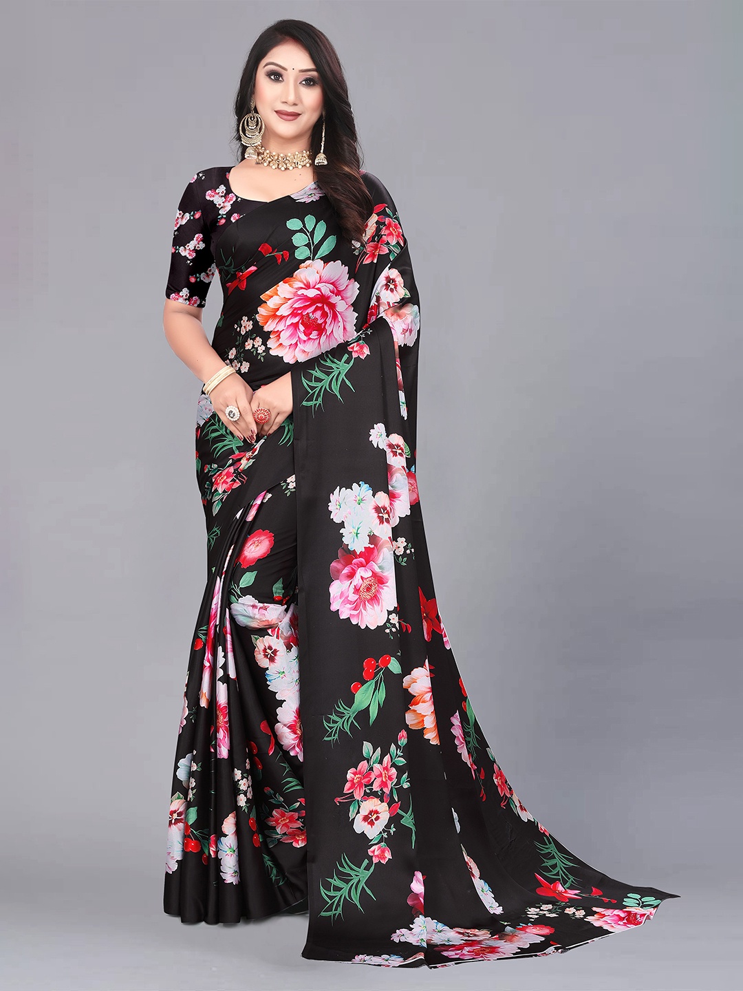 

NIWAA Floral Printed Satin Saree, Black