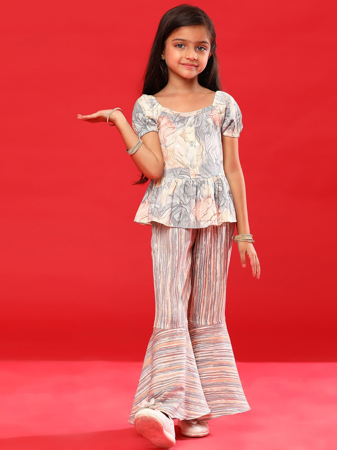 

TALES & STORIES Girls Floral Printed Square Neck Top with Palazzos, Grey