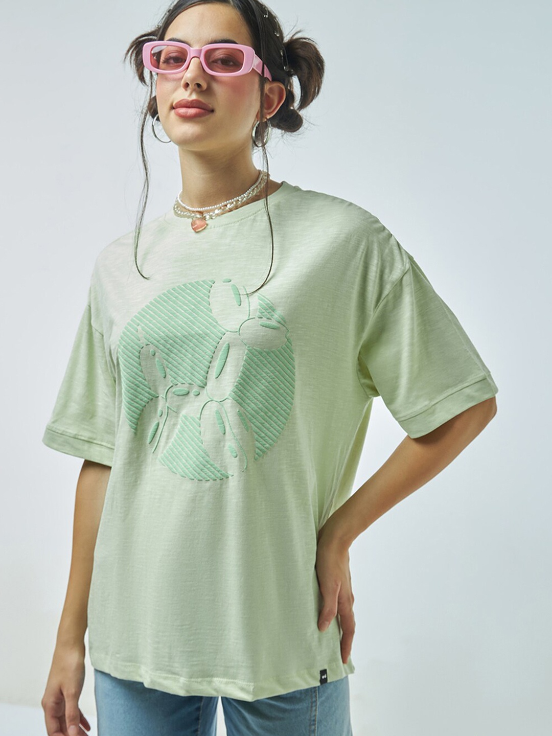 

Bewakoof AIR Graphic Printed Monochrome Oversized Cotton T-shirt, Green