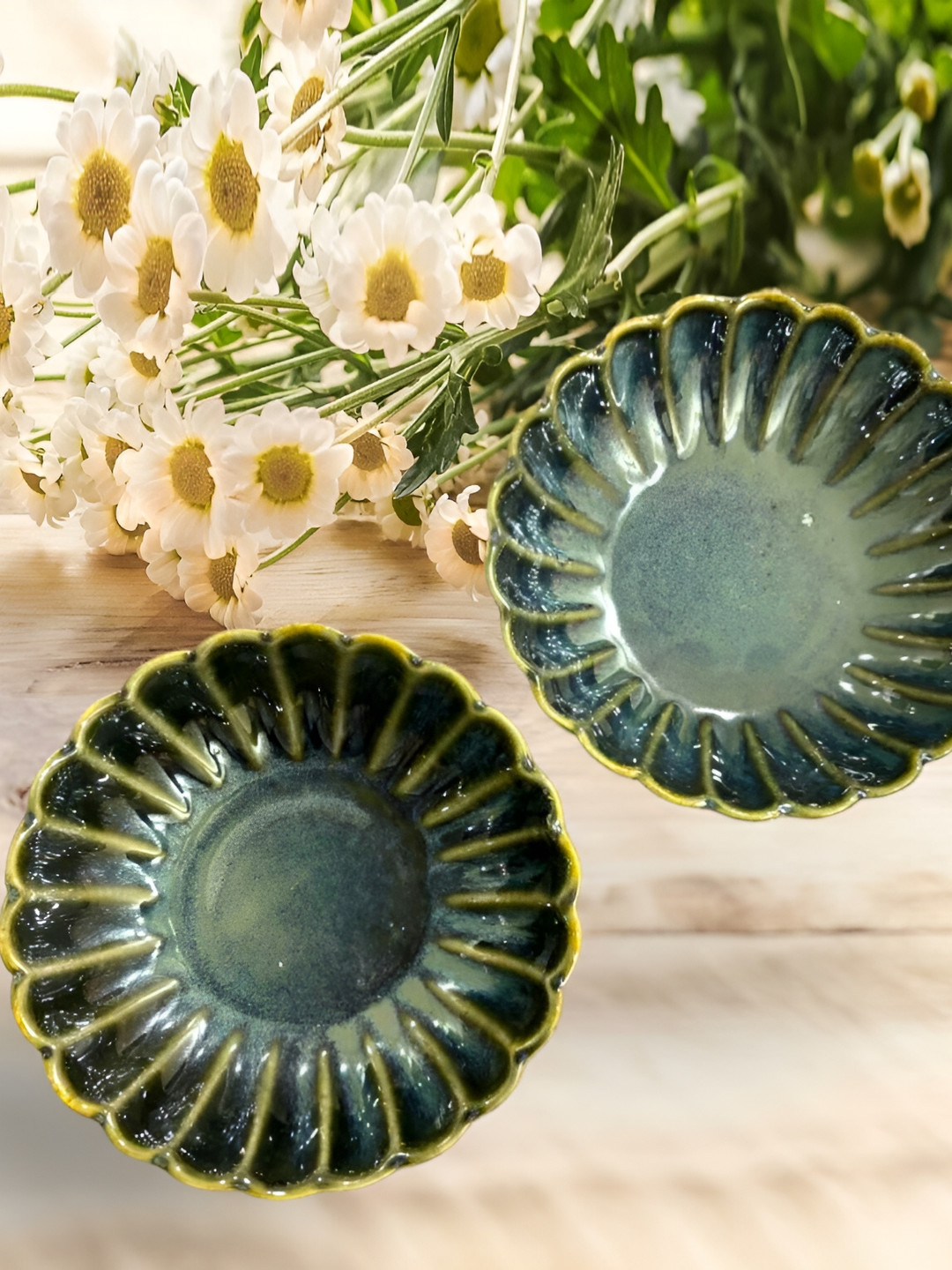 

Your Local Store Green 2 Pieces Ethnic Motifs Printed Ceramic Glossy Dinner Set