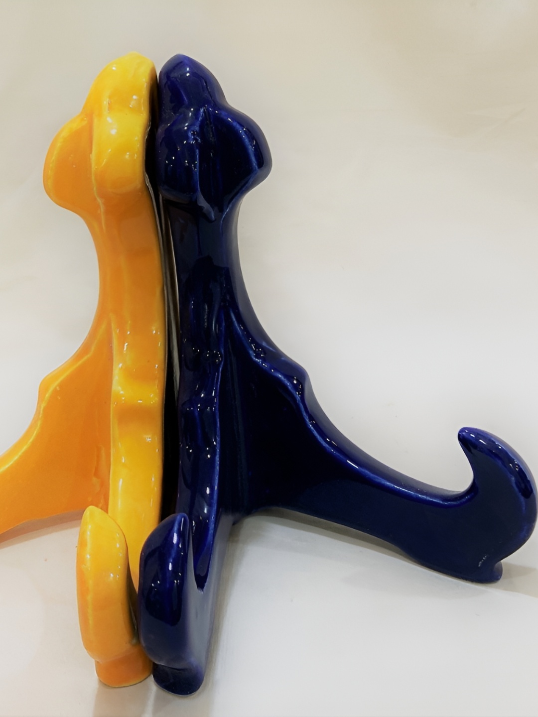 

Your Local Store Yellow & Blue 2 Pieces Textured Ceramic Glossy Plate Stand