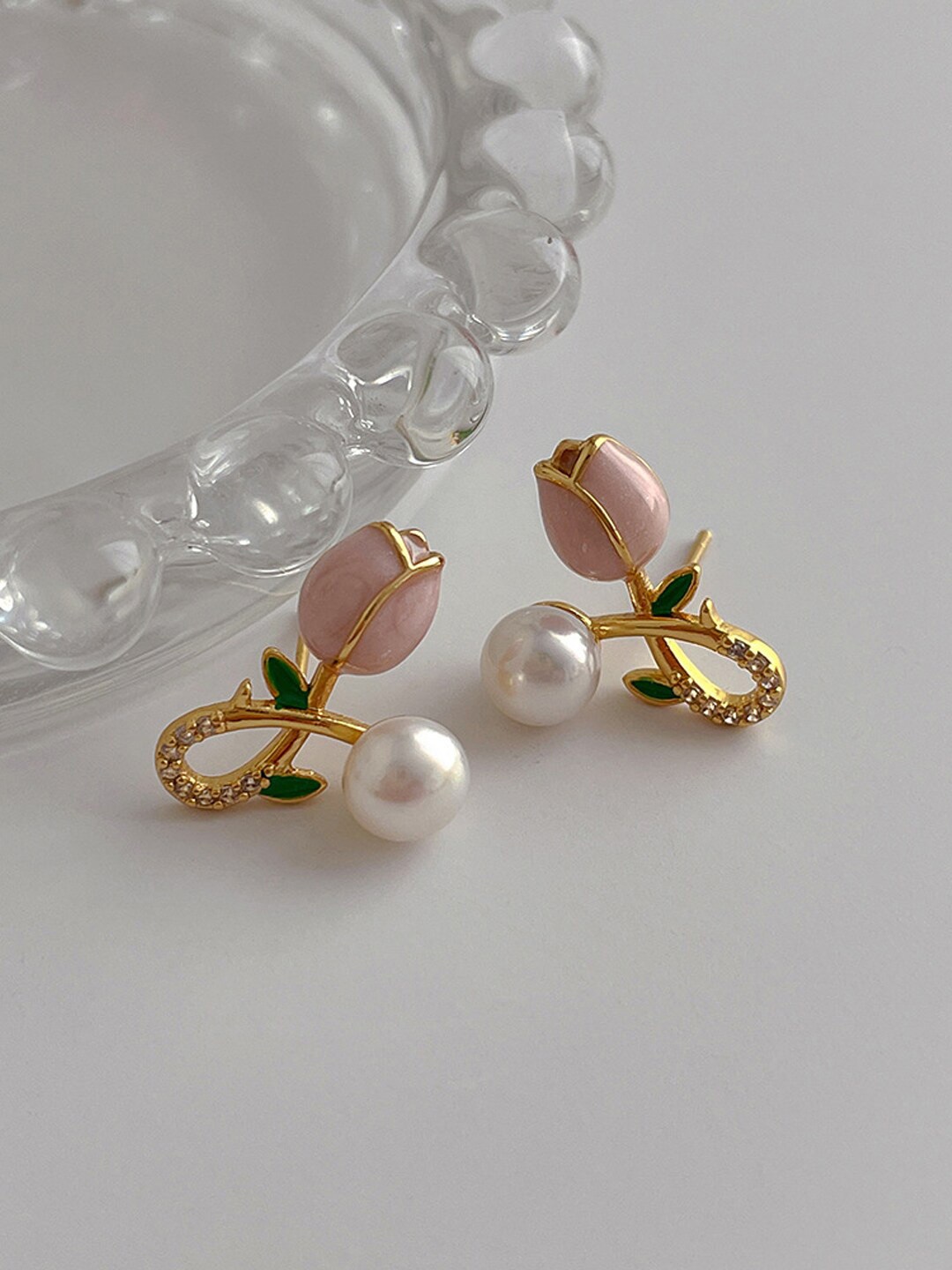 

FIMBUL Gold-Plated Floral Pearl Studs Earrings, Pink