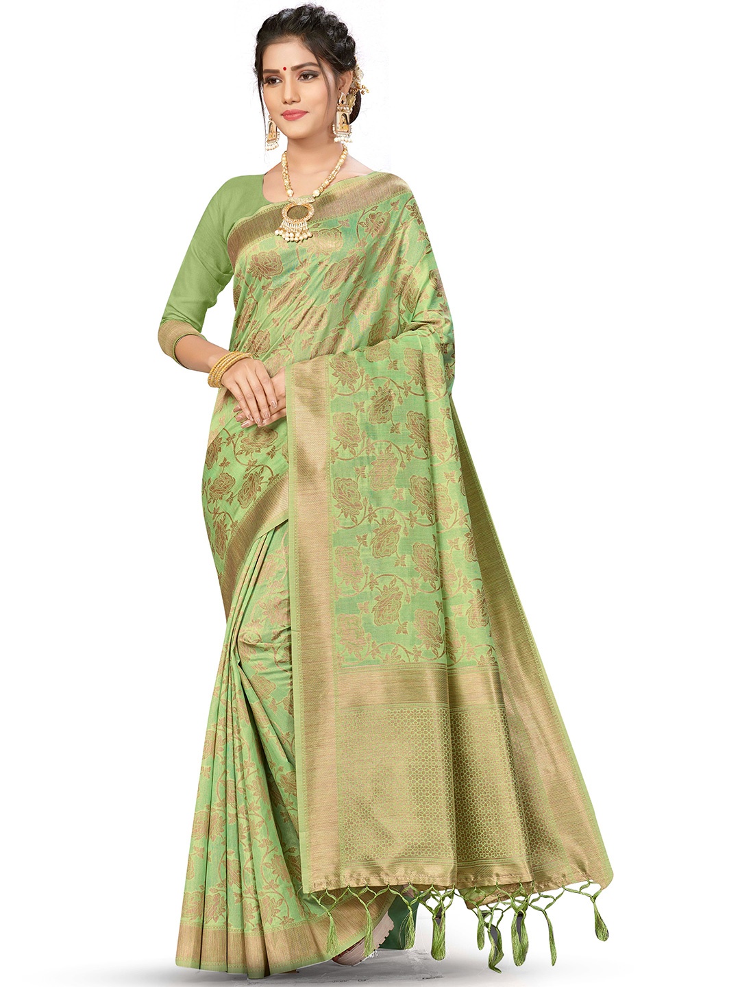 

MANVAA Floral Woven Design Zari Silk Banarasi Saree, Green