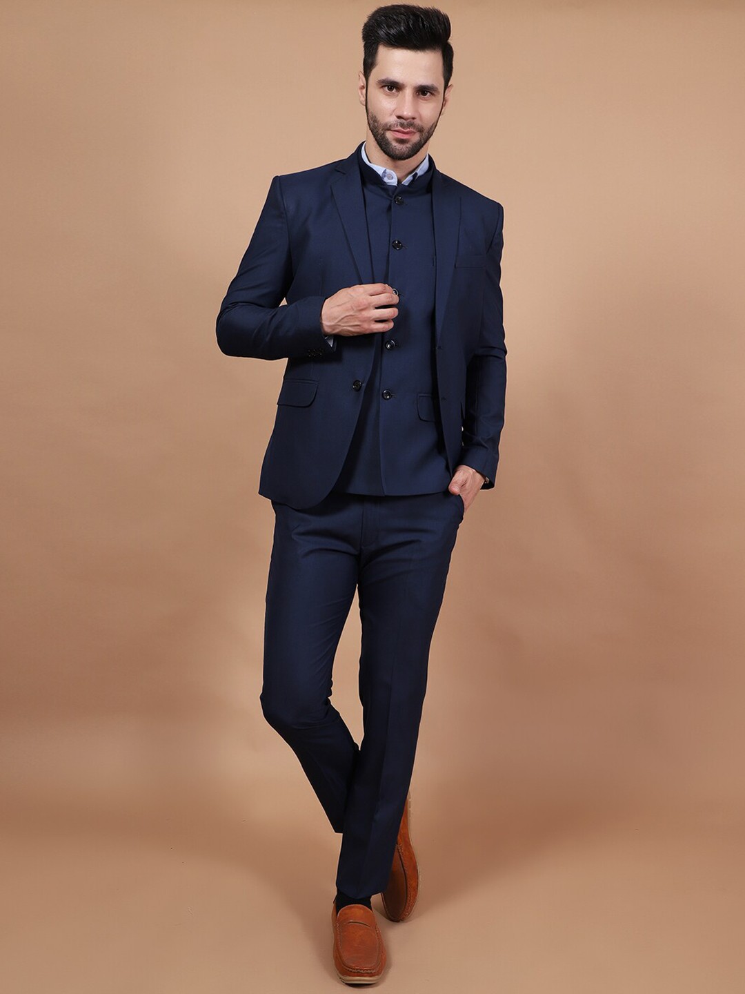 

Wintage Single-Breasted Three-Piece Formal Suit, Blue