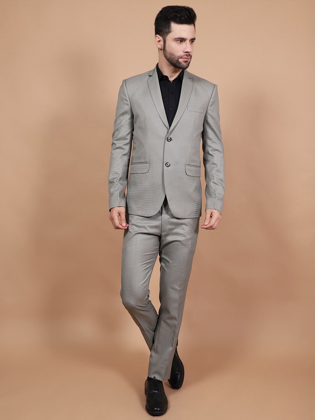 

Wintage Single Breasted Two-Piece Formal Suit, Grey
