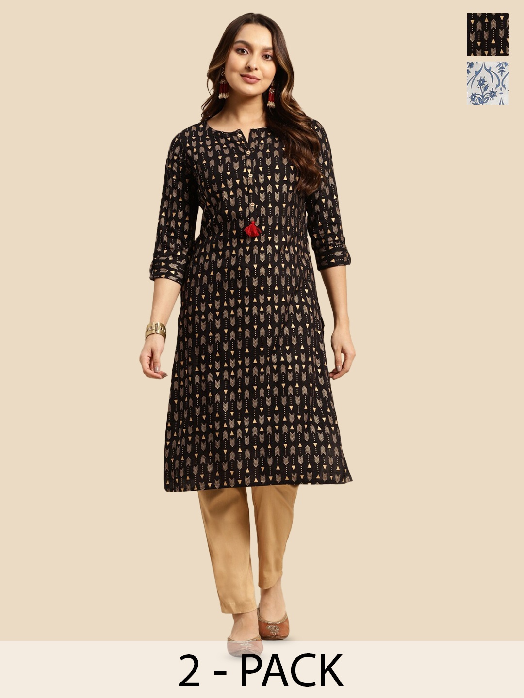 

Rangita Pack of 2 Geometric Printed Sequinned Straight Kurti, Black