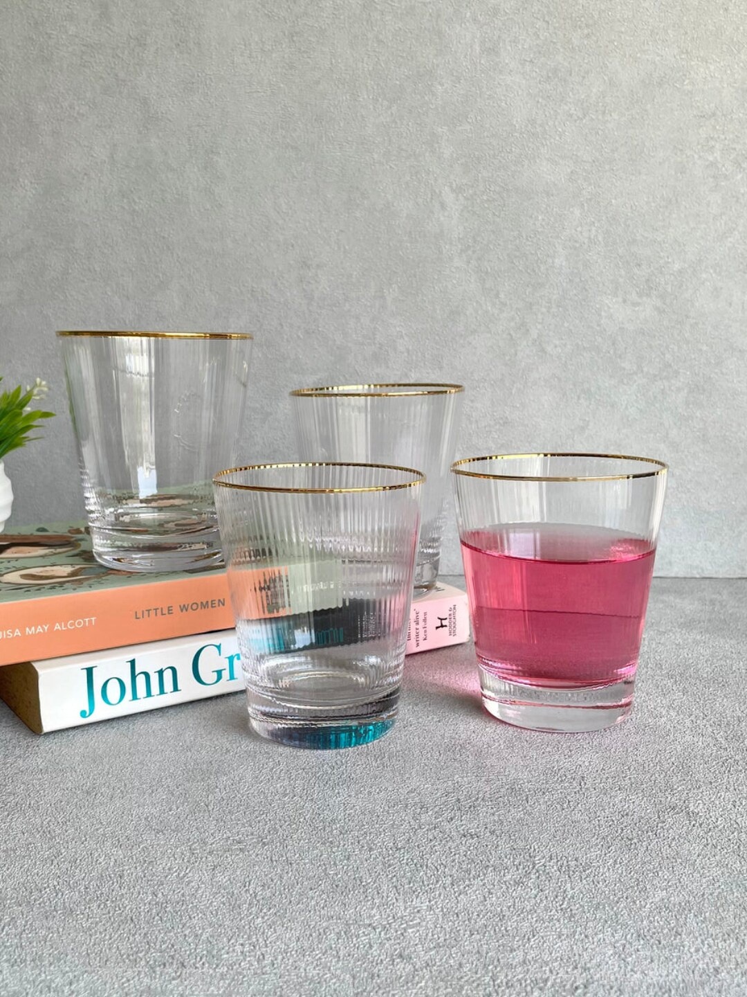

House of Objects Transparent 4 Pieces Water or Juice Glass