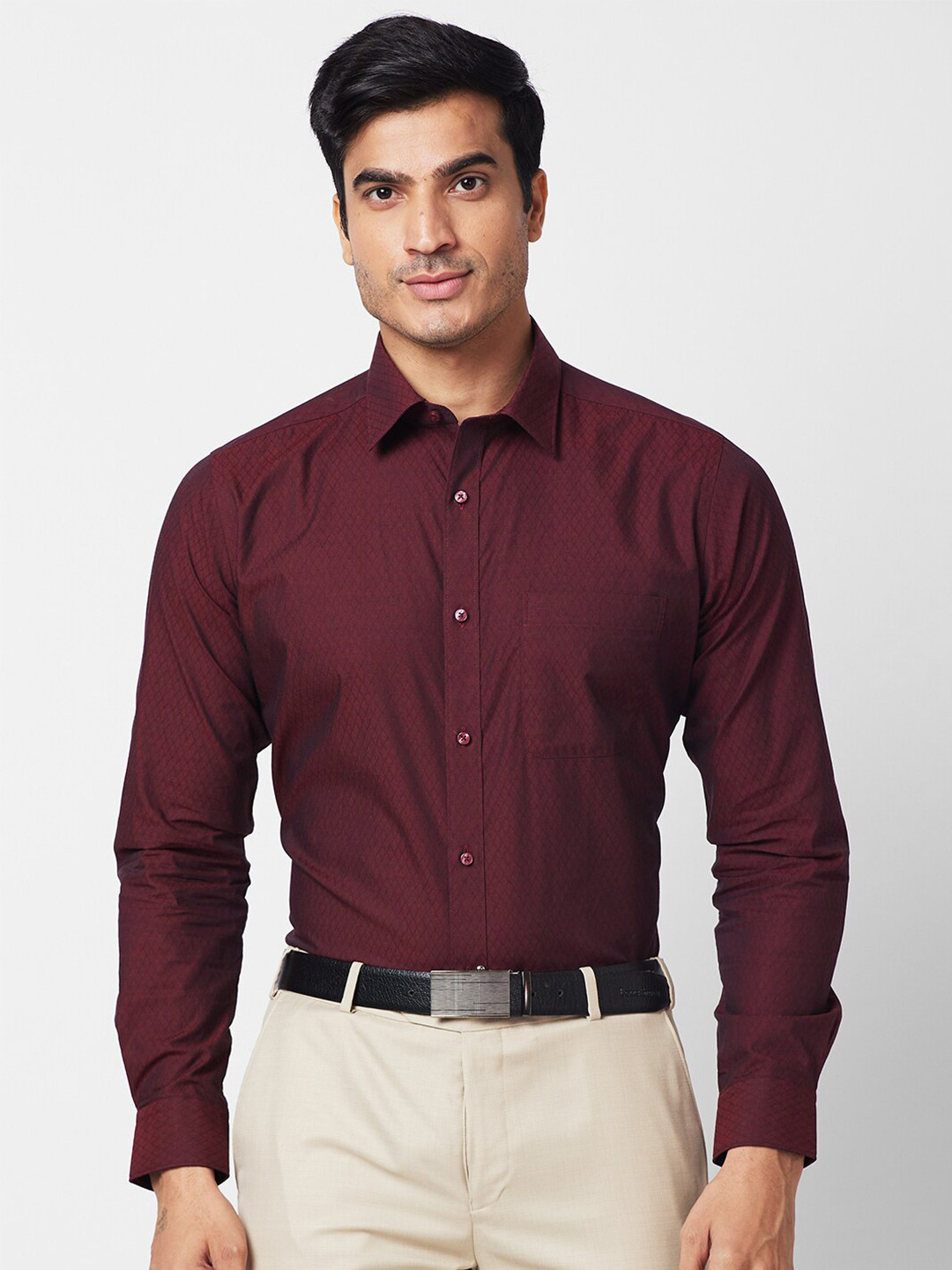 

Raymond Self-design Spread Collar Pure Cotton Slim Fit Formal Shirt, Maroon