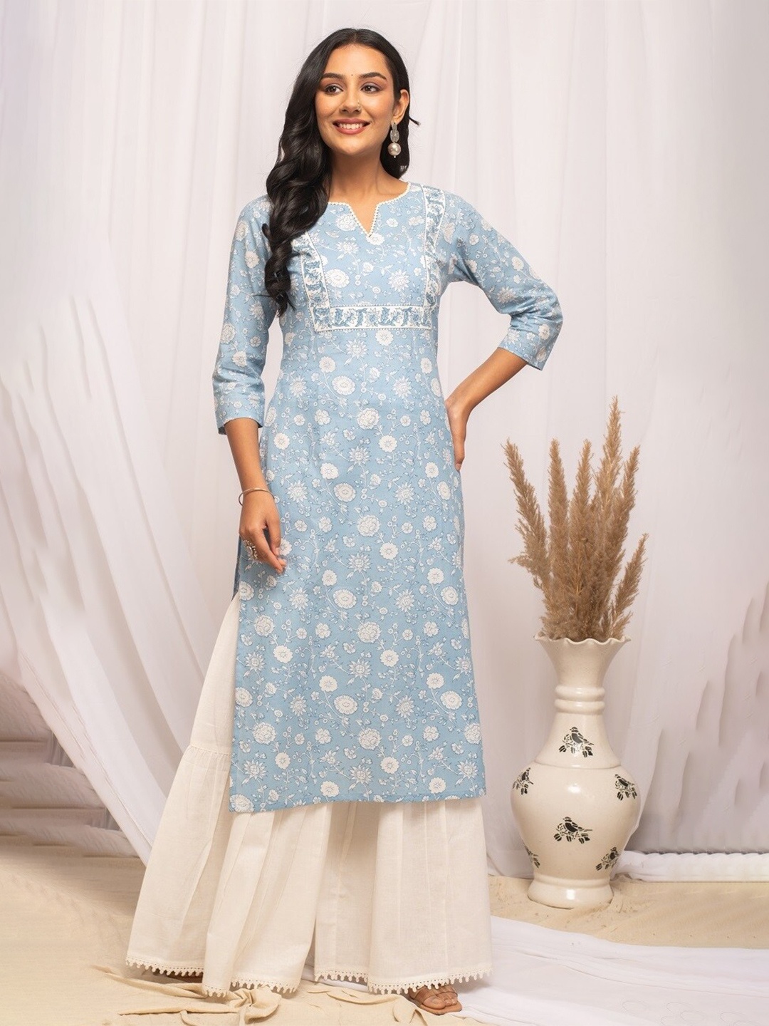 

FIORRA Floral Printed Pure Cotton Straight Kurta, Blue