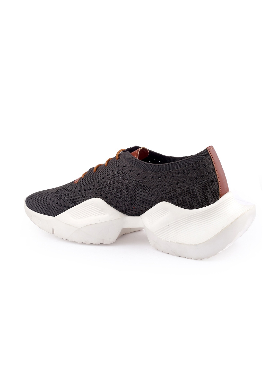 

Bxxy Men Round Toe Mesh Sneakers, Grey