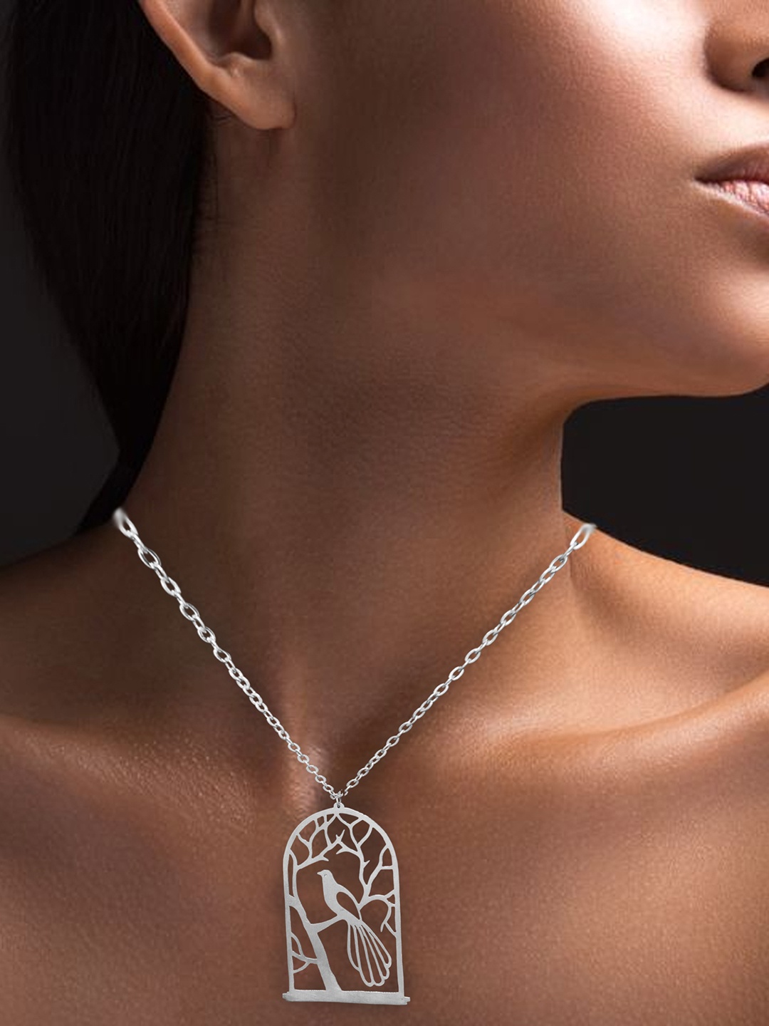 

Goldnera 925 Sterling Silver Silver-plated Bird Pendant With Chain