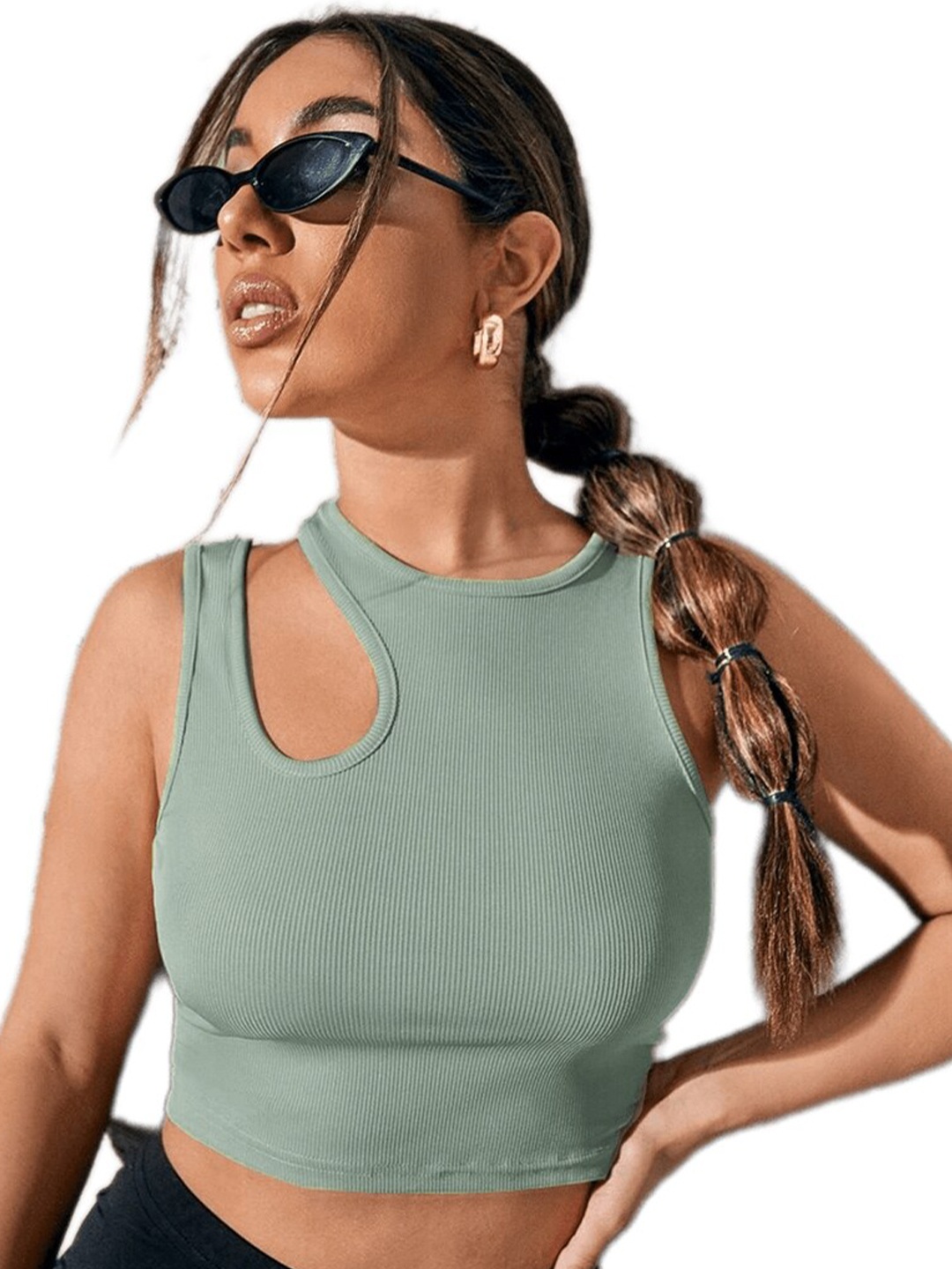 

BAESD Cut-Out Detailed Fitted Crop Top, Green