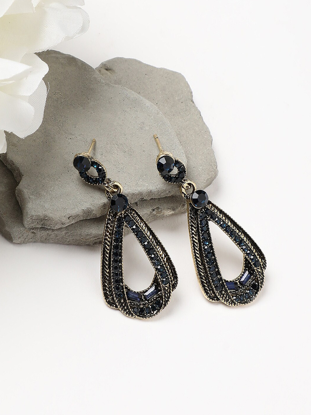 

DressBerry Blue Gold Plated Stone-Studded Contemporary Drop Earrings