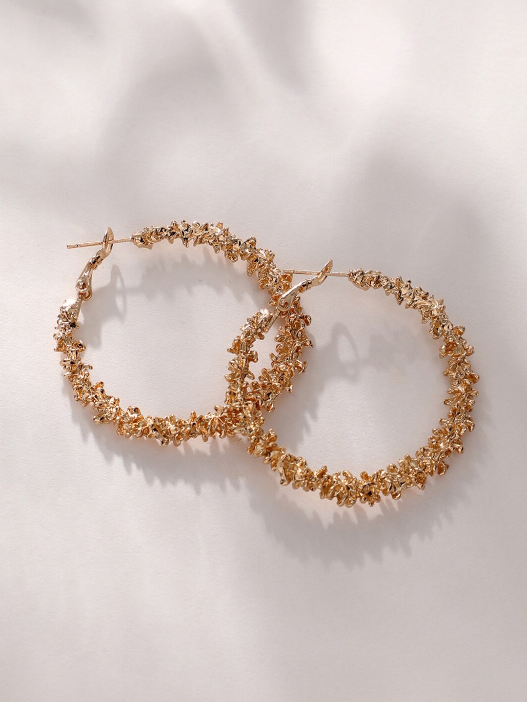 

DressBerry Gold-Plated Beaded Contemporary Hoop Earrings