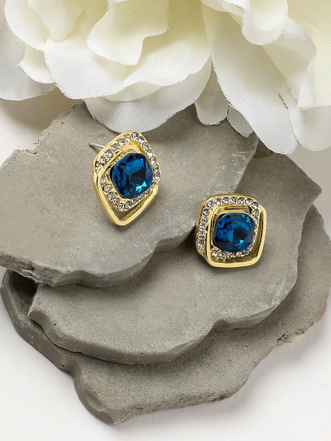 

DressBerry Blue Gold Plated Contemporary Stud Earrings