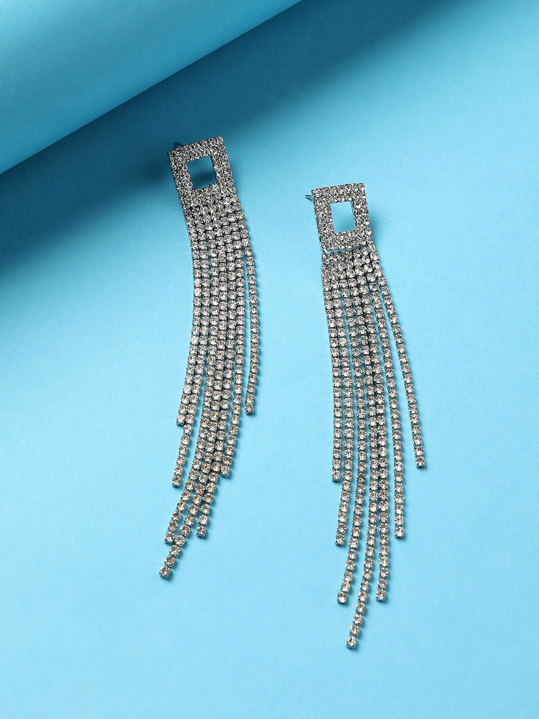 

DressBerry Silver-Toned Silver-Plated Contemporary Drop Earrings