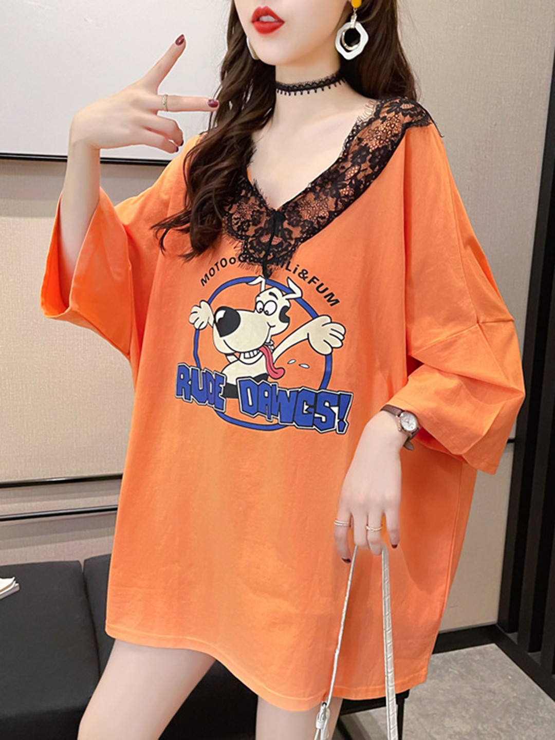

StyleCast Orange Print Extended Sleeves Cotton Longline Top