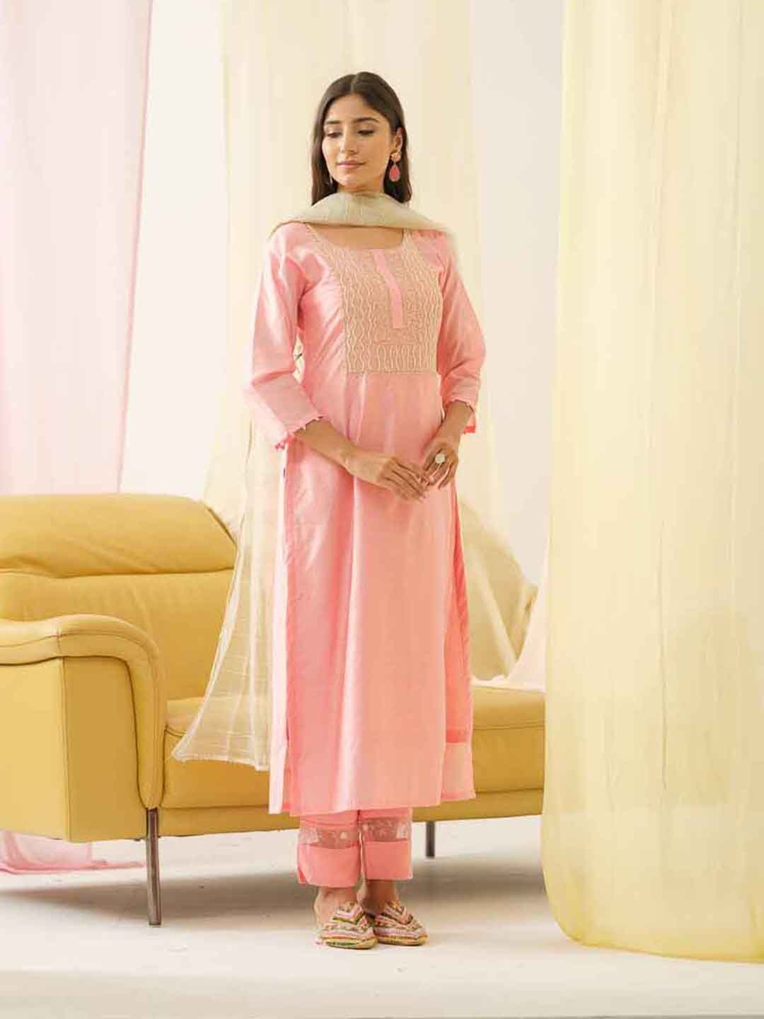 

Ishin Ethnic Motifs Yoke Design Beads and Stones Kurta with Trousers & Dupatta, Pink