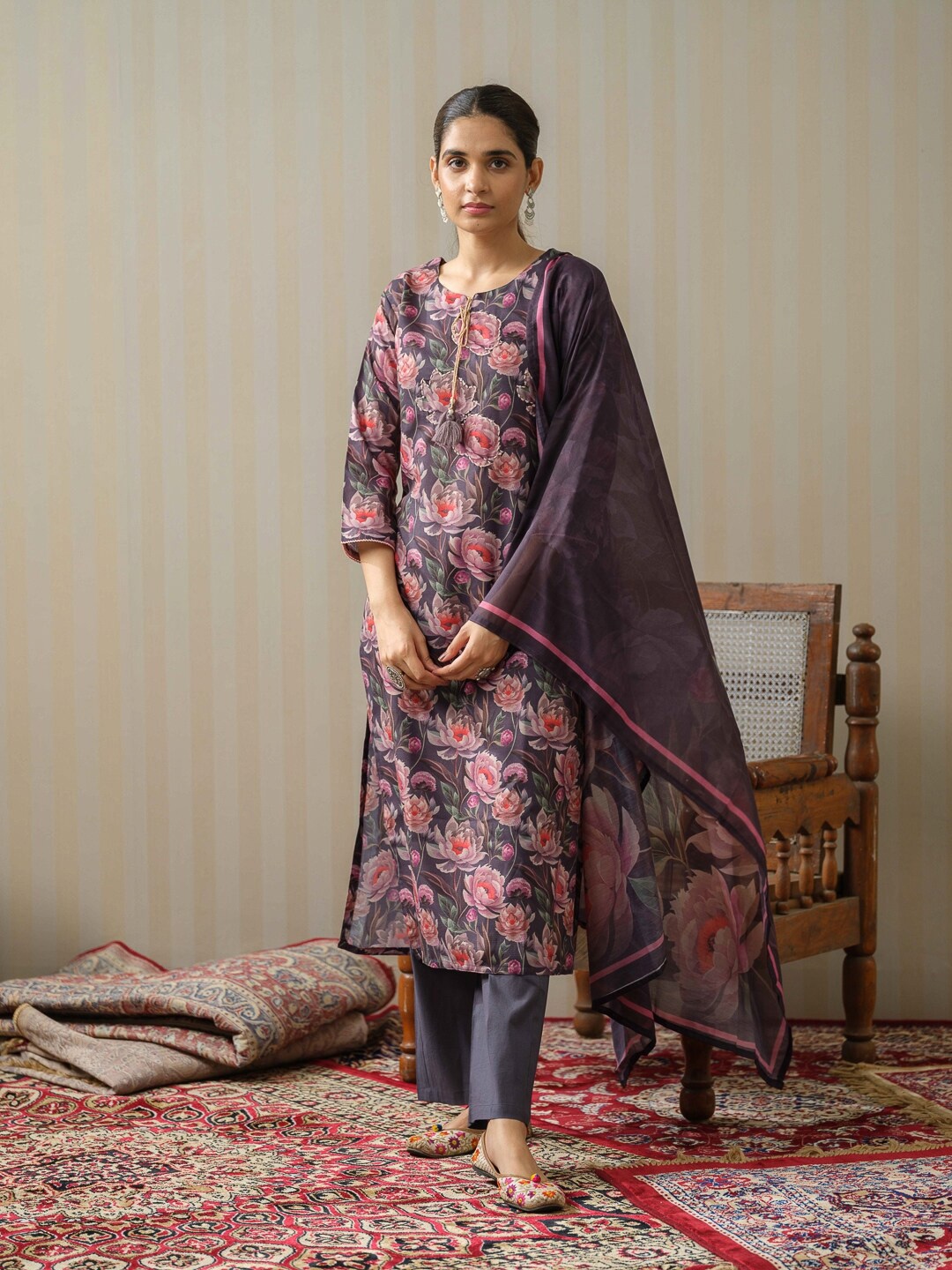 

Ishin Floral Printed Tie-Up Neck Linen Kurta with Trousers & With Dupatta, Brown