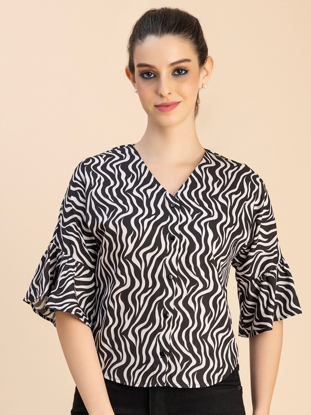 

Moomaya V-Neck Animal Printed Bell Sleeve Cotton Top, Black