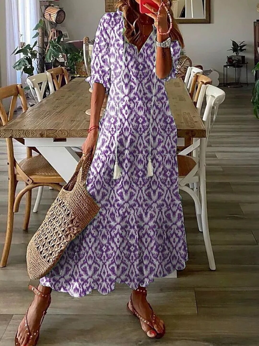 

StyleCast Purple & White Ethnic Motifs Printed Puff Sleeves Tiered Maxi Dress